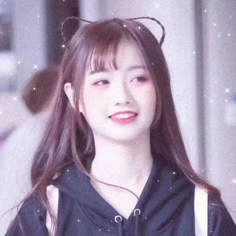 某影后之女出道颜值引争议，深夜内幕曝光，品牌方解约